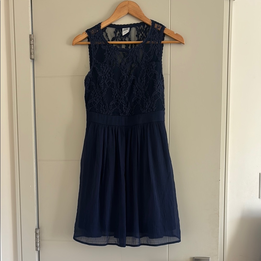 Vero Moda Navy Lace Sleeveless Dress